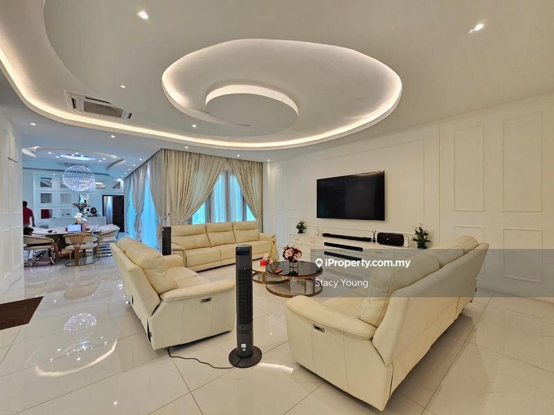 Bungalow House untuk Dijual di Country Heights, Kajang oleh Stacy Young - iProperty.com.my