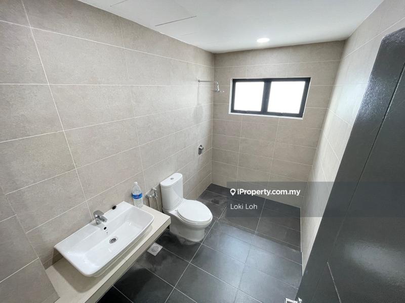 Rumah Berangkai 3 Tingkat untuk Disewa di Corner Hijauan Selayang Perdana Residensi Bluesky, Selayang oleh Loki Loh - iProperty.com.my