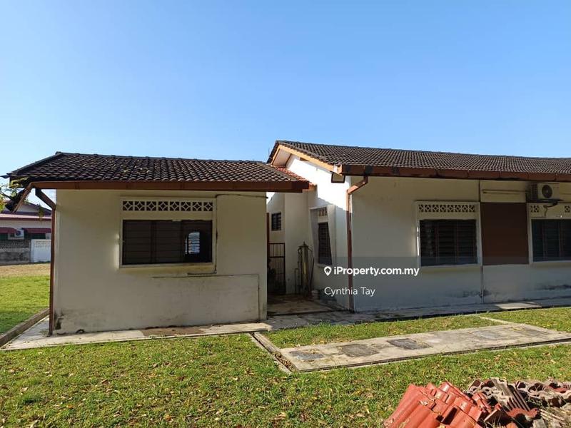 Bungalow House for Sale in Taman Sea, Seremban by Cynthia Tay - iProperty.com.my