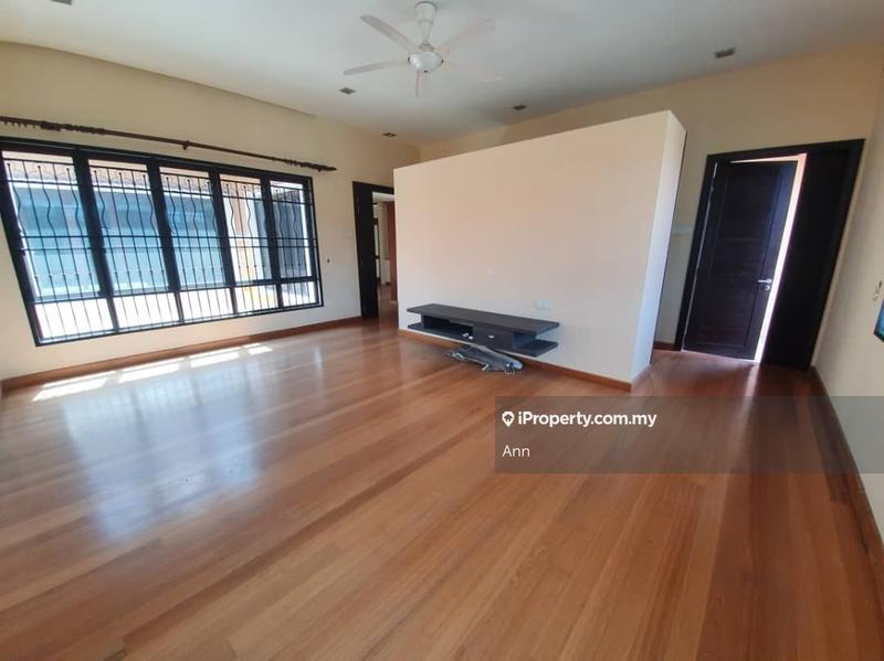 Banglo untuk Dijual di Country Heights, Kajang oleh Ann - iProperty.com.my