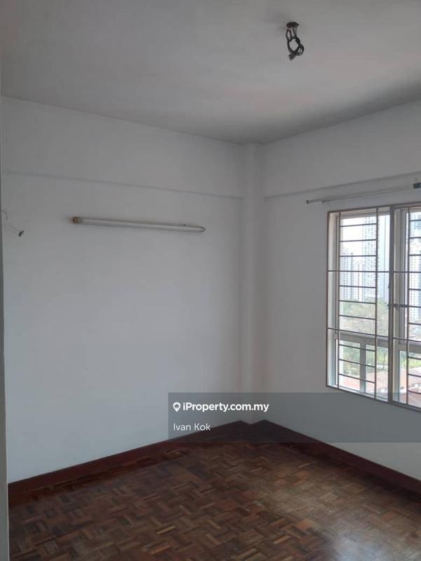 Kondominium untuk Dijual di Casa Damansara oleh Ivan Kok - iProperty.com.my