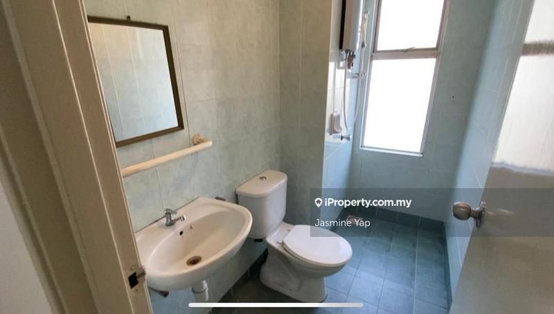 For Sale - D'Aman Ria Condominium