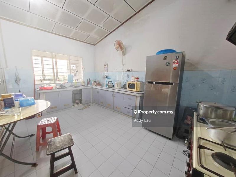 Rumah Berkembar untuk Dijual di Taman Kerjasama @ Semi-D, Kluang oleh Addy Lau - iProperty.com.my
