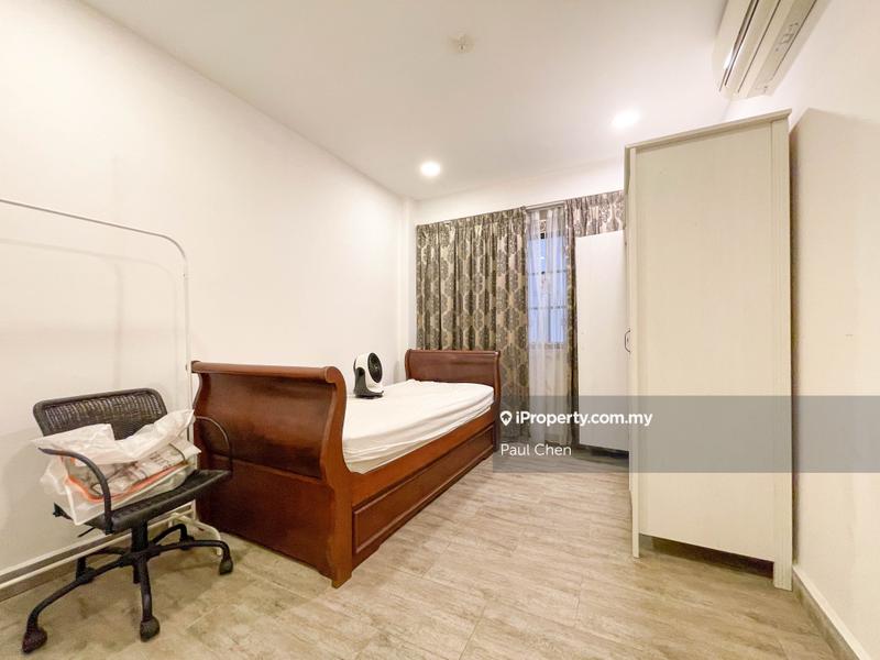 Condominium for Sale in Tuscany by Paul Chen - iProperty.com.my