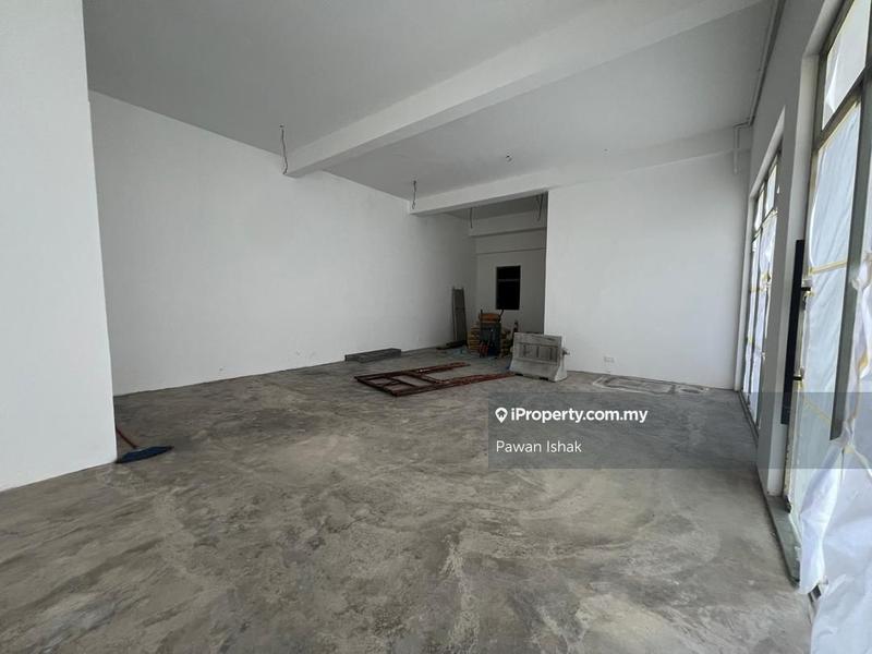 For Rent - Corner Shop Lot Desa Sri Hartamas