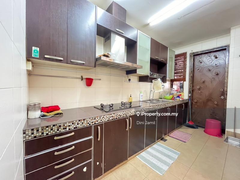Rumah Teres 2-Tingkat untuk Dijual di Bukit Jelutong, Shah Alam oleh Dini Jamil - iProperty.com.my