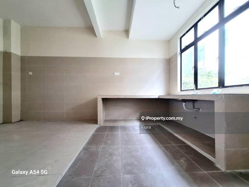 2-storey Terraced House for Sale in Puchong Lakeside, Puchong by Flora - iProperty.com.my