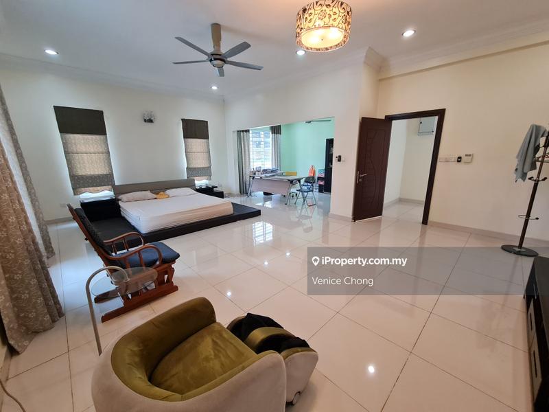 Bungalow House untuk Dijual di Bukit Gita Bayu, Seri Kembangan oleh Venice Chong - iProperty.com.my