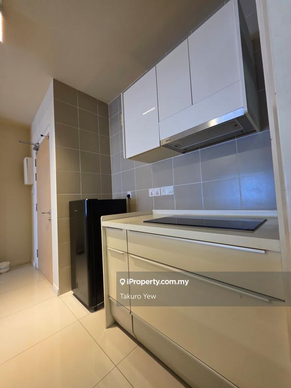 Kediaman Servis untuk Dijual di Icon Residenz 2 @ Icon City oleh Takuro Yew - iProperty.com.my