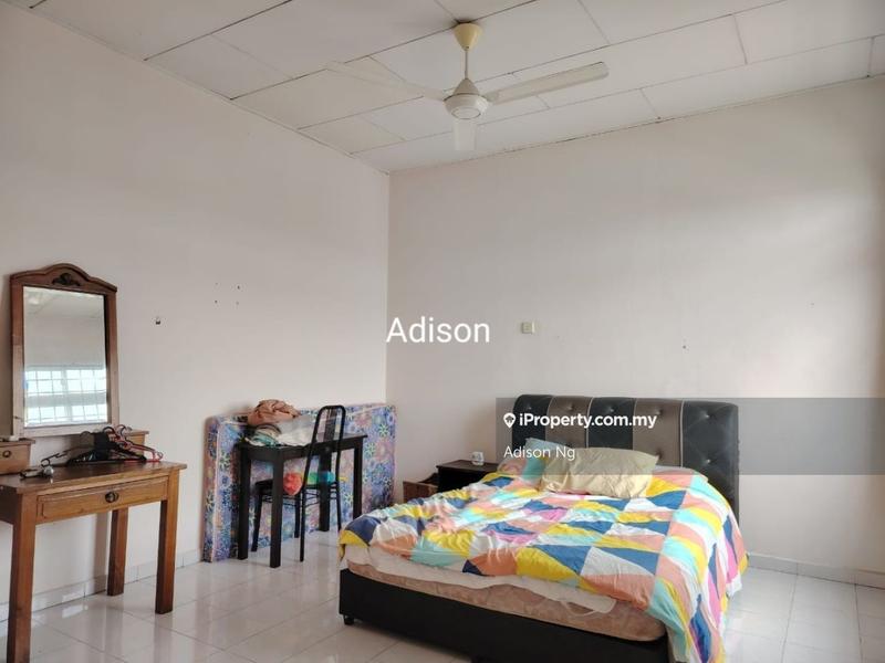 Apartment for Sale in Apartment Parameswara by Adison Ng - iProperty.com.my