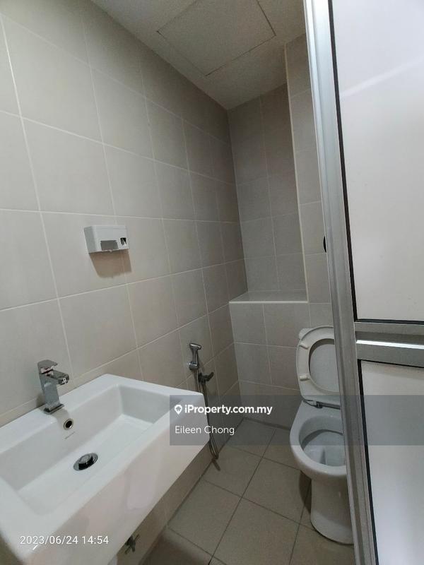 Service Residence for Sale in Suria Jelutong by Eileen Chong - iProperty.com.my