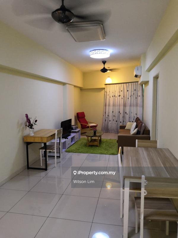 For Rent - Tiara Mutiara / The Crown