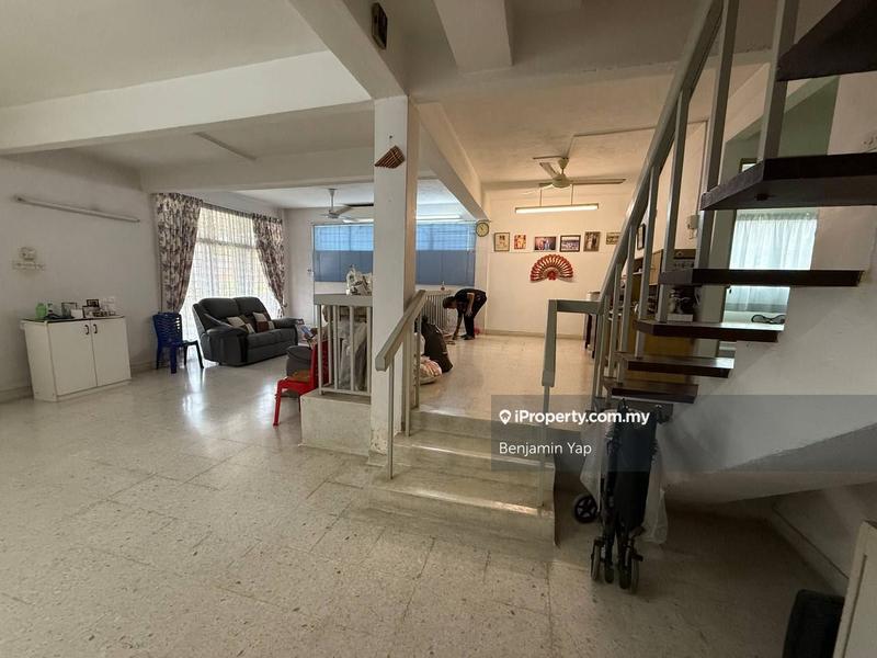 Rumah Berkembar untuk Dijual di Taman Sentosa, Bukit Baru oleh Benjamin Yap - iProperty.com.my