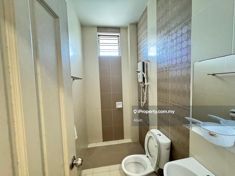 Semi-Detached House for Rent in Corner Semi D Taman Desa Idaman, Durian Tunggal by Alvin - iProperty.com.my