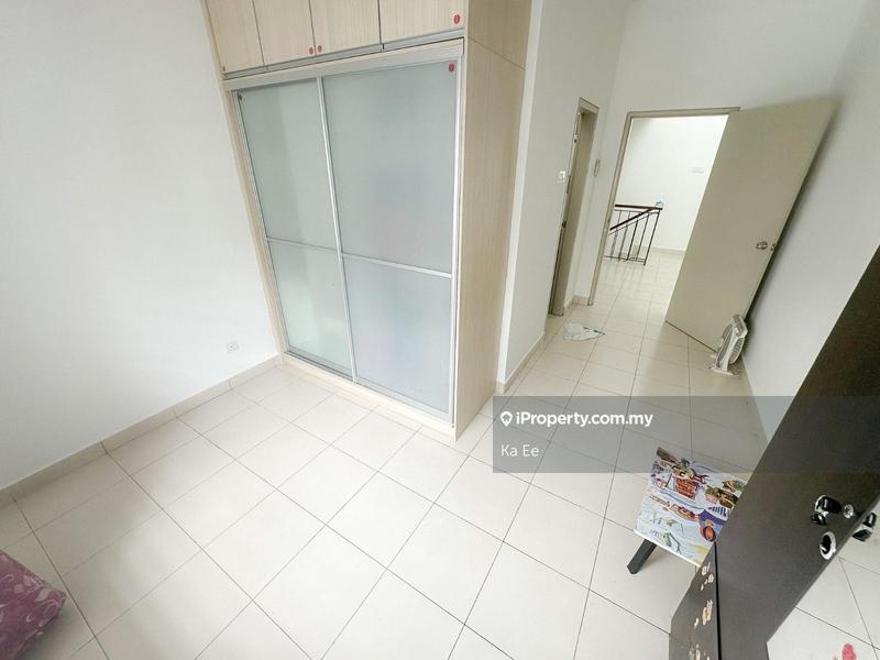 Rumah Berangkai 2 Tingkat untuk Dijual di Bromelia Bandar Seri Coalfields, Sungai Buloh oleh Ka Ee - iProperty.com.my
