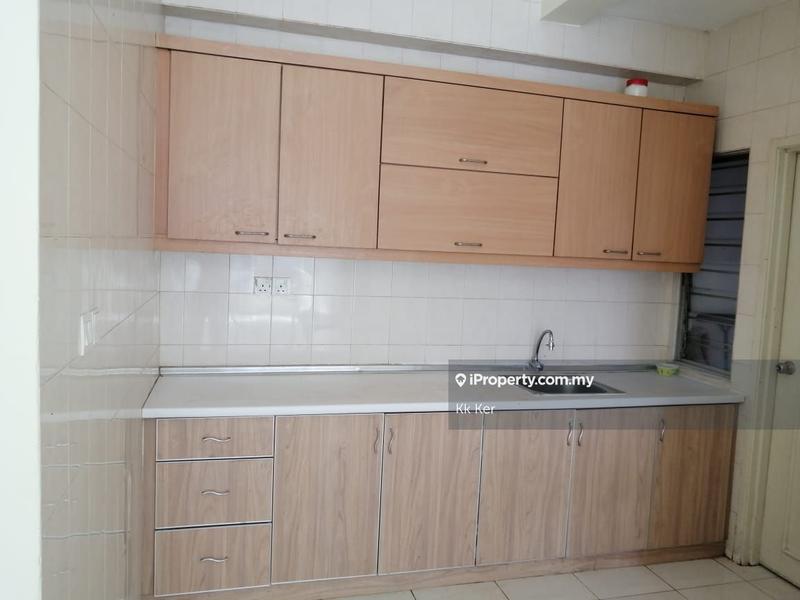 Residensi Servis untuk Dijual di E-Tiara oleh Kk Ker - iProperty.com.my