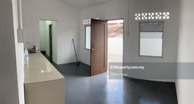 1-storey Terraced House untuk Dijual di Seksyen 8, Petaling Jaya oleh Elaine Kow - iProperty.com.my