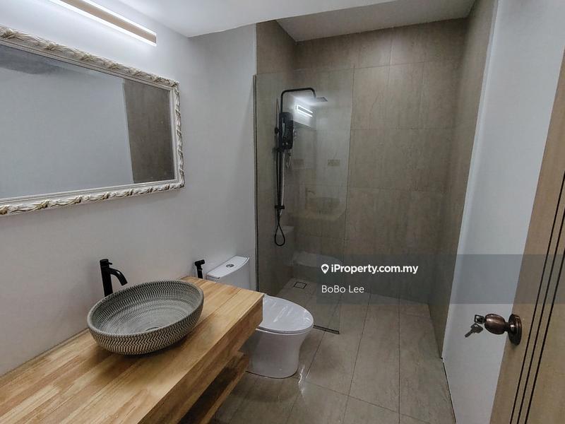 Semi-Detached House for Sale in Taman Overseas Union (Taman Oug), Jalan Klang Lama (Old Klang Road) by BoBo Lee - iProperty.com.my