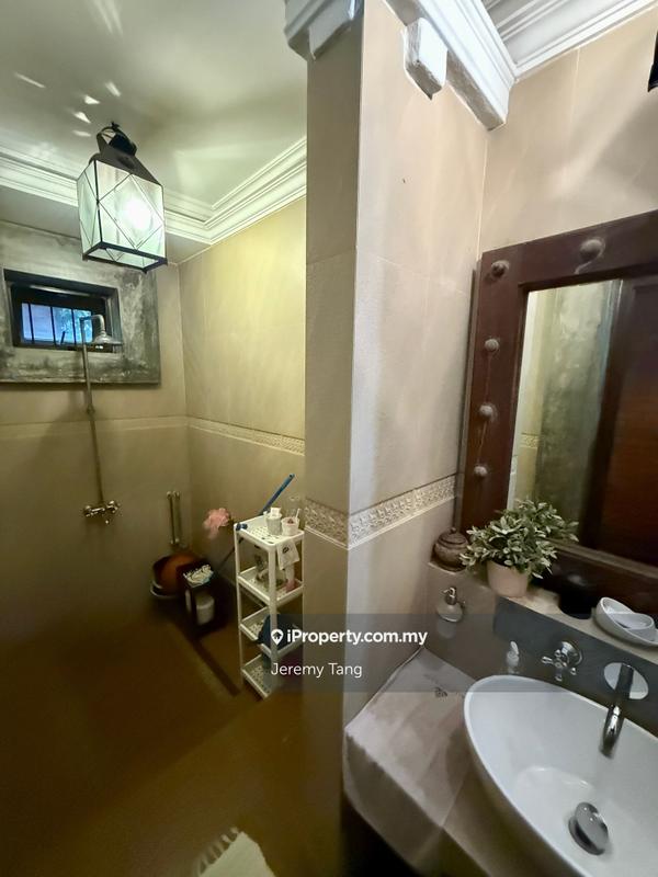 Bungalow House untuk Dijual di Kampung Tunku, Petaling Jaya oleh Jeremy Tang - iProperty.com.my