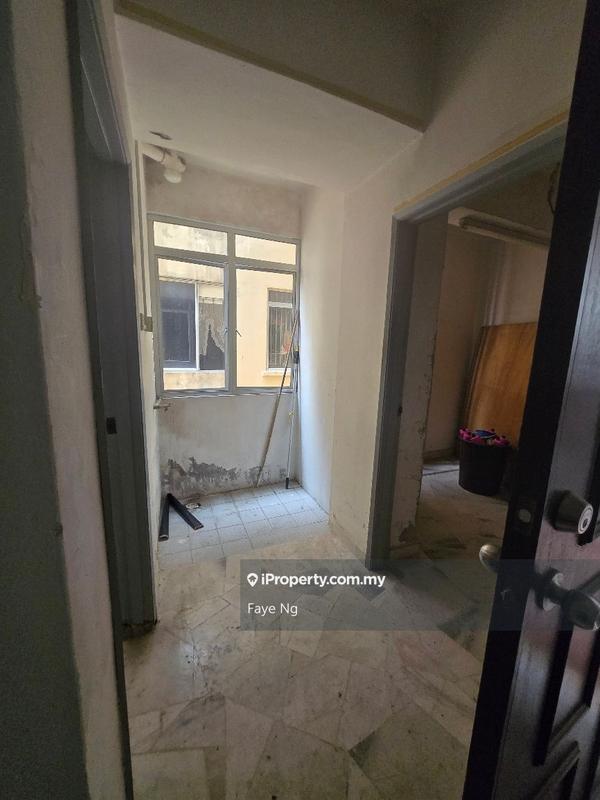 For Sale - Desa Gembira