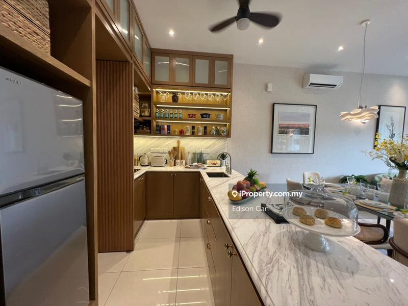 Townhouse for Rent in Mont Kiara, Kuala Lumpur by Edison Gan - iProperty.com.my