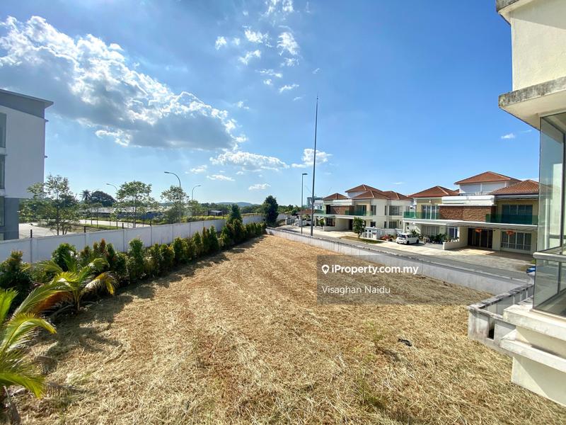 Rumah Berkembar untuk Dijual di Kota Emerald, Rawang oleh Visaghan Naidu - iProperty.com.my