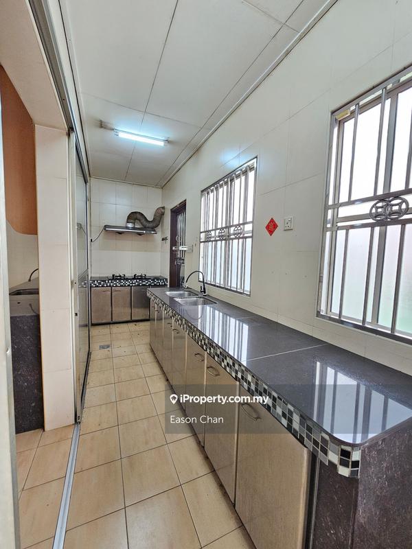 3-storey Terraced House for Sale in Taman Minang Ria, Cheras by Eason Chan - iProperty.com.my
