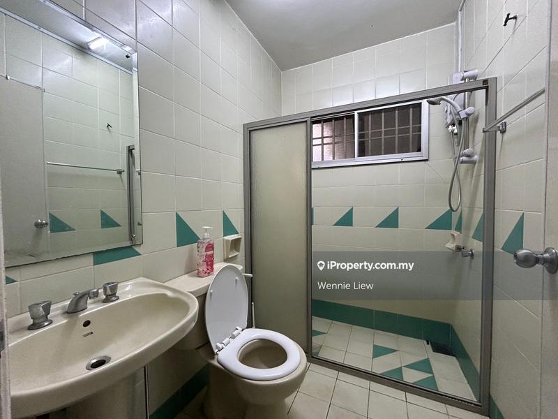 Semi-Detached House for Rent in Kelab Golf Sultan Abdul Aziz Shah (KGSAAS), Shah Alam by Wennie Liew - iProperty.com.my