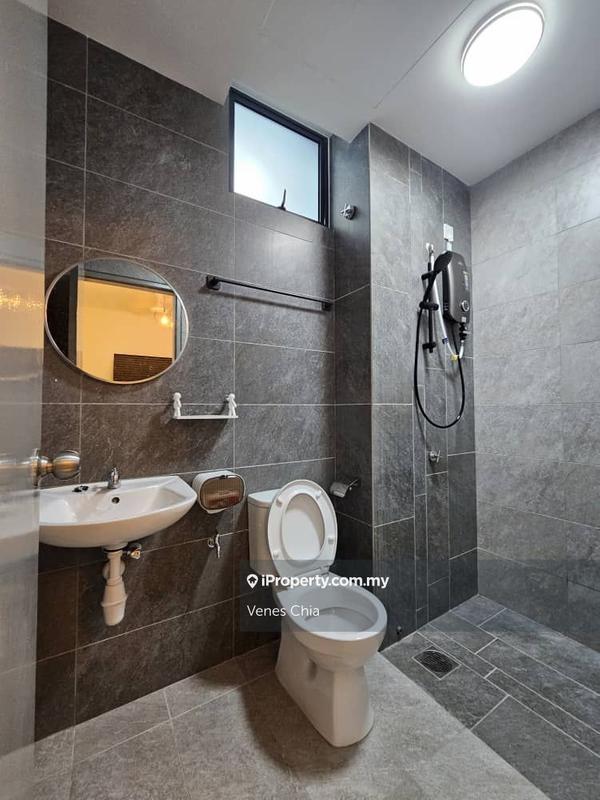 For Rent - Traders Park