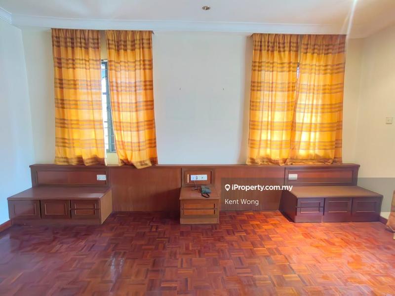 Bungalow House for Sale in Taman Bukit Pantai, Bangsar by Kent Wong - iProperty.com.my