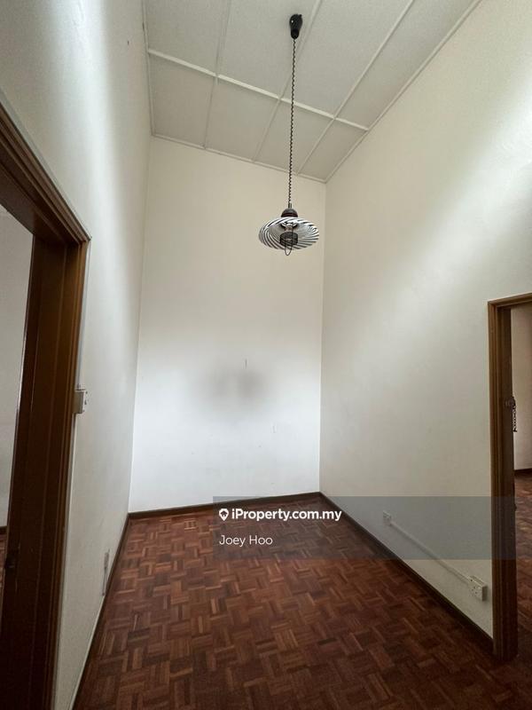 Rumah Teres 2-Tingkat untuk Dijual di Taman Overseas Union (Taman Oug), Jalan Klang Lama (Old Klang Road) oleh Joey Hoo - iProperty.com.my