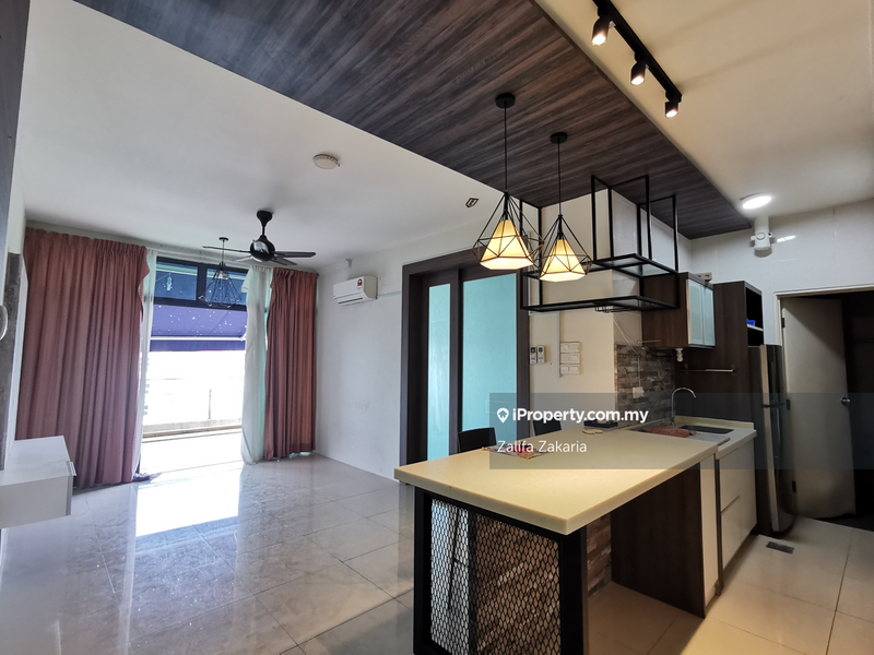 For Sale - Vista Alam