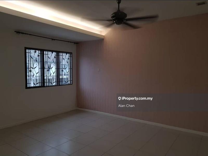 Rumah Teres 2-Tingkat untuk Dijual di 16 Sierra, Puchong oleh Alan Chan - iProperty.com.my