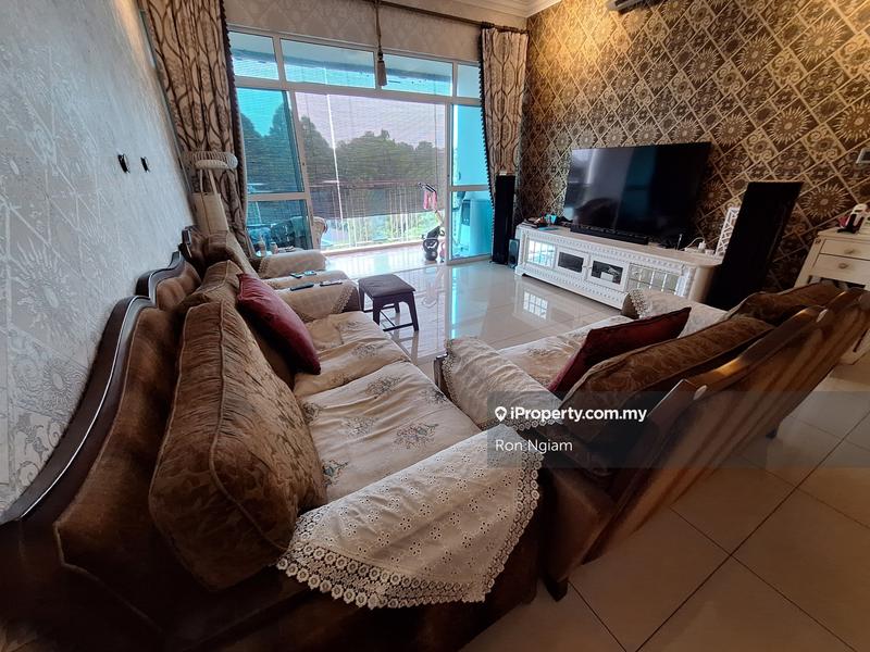 For Sale - Amaya Saujana