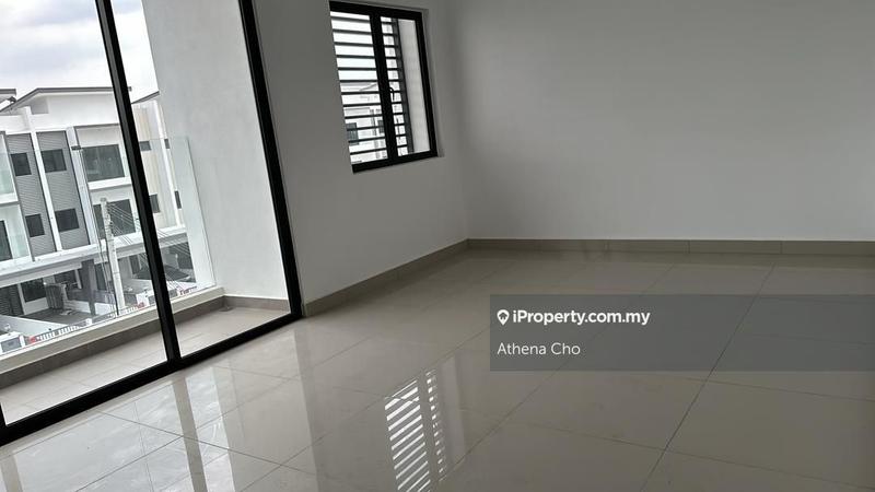 Townhouse for Rent in Bandar Baru Salak Tinggi, Sepang by Athena Cho - iProperty.com.my