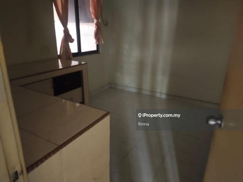 Rumah Teres 2-Tingkat untuk Dijual di Taman Puchong Prima, Puchong oleh Rinna - iProperty.com.my
