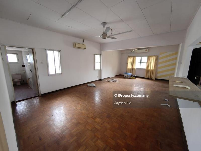 Bungalow House for Sale in Sea Park, Petaling Jaya by Jayden Ho - iProperty.com.my