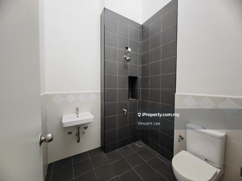 Rumah Berangkai 2 Tingkat untuk Dijual di Eco Majestic, Semenyih oleh Vincent Lee - iProperty.com.my