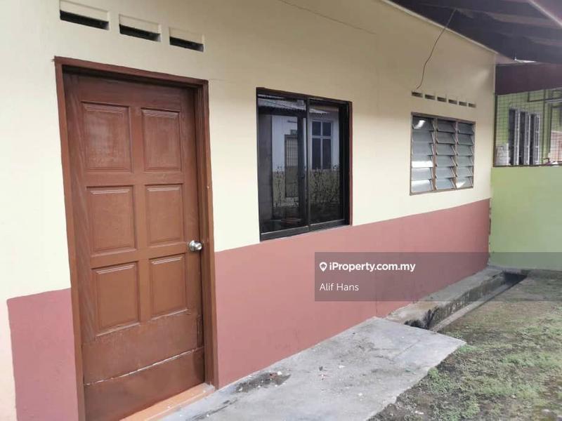 1-storey Terraced House for Sale in Ayer Molek, Melaka by Alif Hans - iProperty.com.my