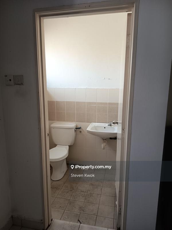 Rumah Teres untuk Dijual di Taman Permai Jaya, Ampang oleh Steven Kwok - iProperty.com.my