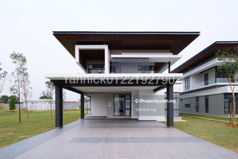 Bungalow House for Sale in Sungai Buloh, Selangor by Yannick Ng - iProperty.com.my