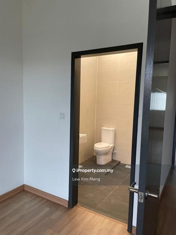 3-storey Terraced House for Sale in Selayang, Selangor by Lew Kim Meng - iProperty.com.my