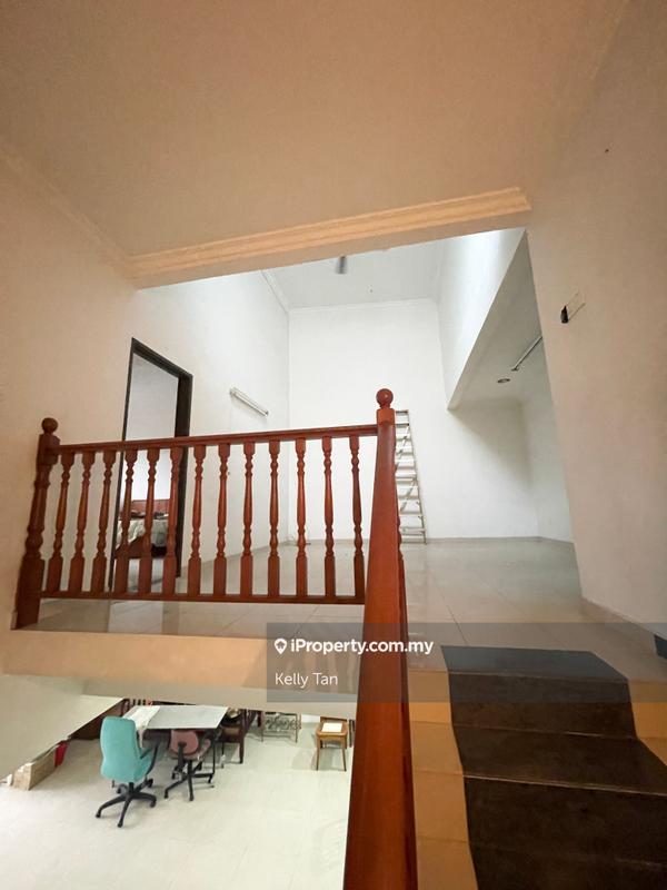 Rumah Teres 2-Tingkat untuk Dijual di Bandar Tun Hussein Onn, Cheras oleh Kelly Tan - iProperty.com.my