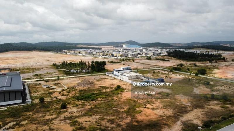 For Sale - 8 Acres Industrial Zoning Land @ Tanjung Malim for Sale