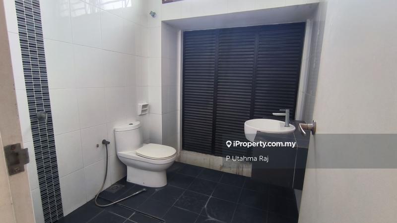 Rumah Berangkai 2 Tingkat untuk Dijual di ajqrl, Shah Alam oleh P Utahma Raj - iProperty.com.my