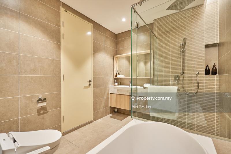 Mitsui Service Suites, BBCC Bathroom