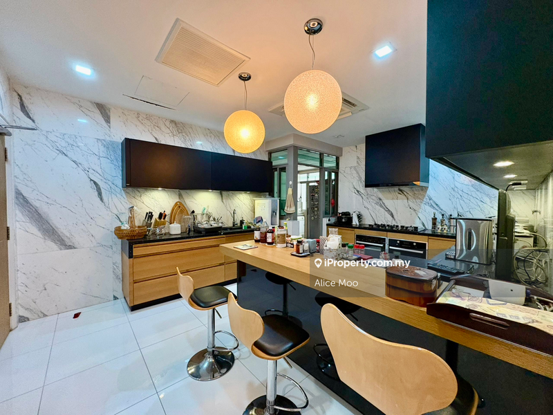 For Sale - 10 Mont Kiara @ MK10