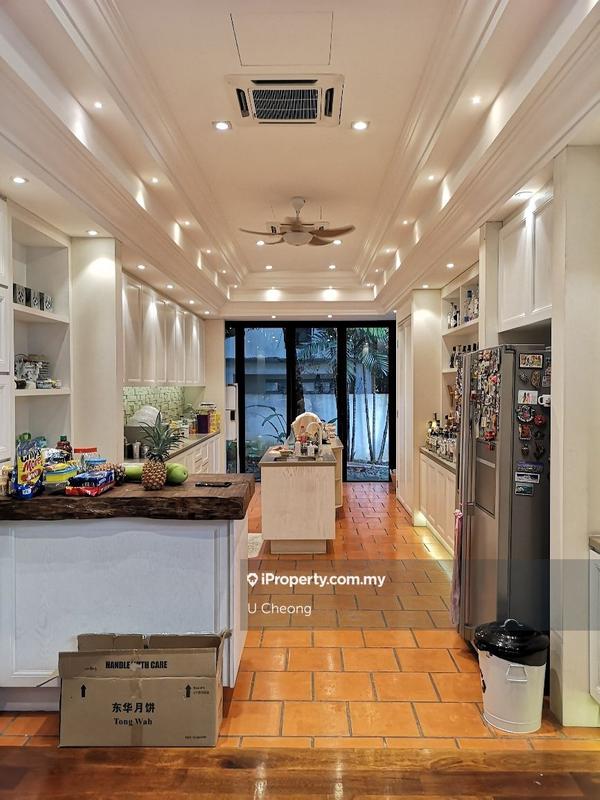 Bungalow House for Sale in Serdang, Seri Kembangan by U Cheong - iProperty.com.my