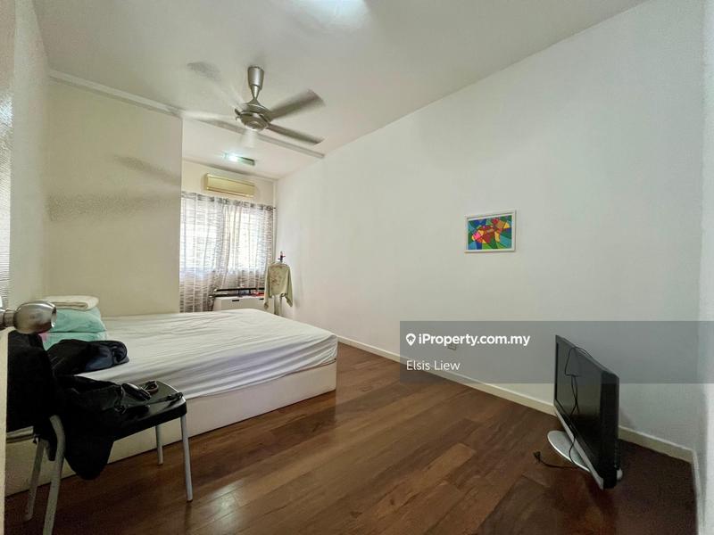 Rumah Teres 3-Tingkat untuk Dijual di Lake Fields, Sungai Besi oleh Elsis Liew - iProperty.com.my