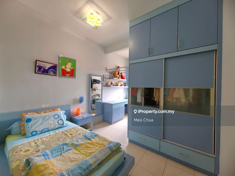 Townhouse for Sale in Taman Lagenda Mas, Cheras by Meis Chua - iProperty.com.my